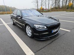 Schwarz Gebraucht 2013 BMW 750 Limousine | 17.900 € (Fairer Preis)