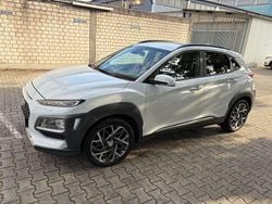 Weiß Gebraucht 2019 Hyundai Kona Premium SUV | 15.899 € (Guter Preis)