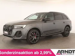 Daytonagrau perleffekt Gebraucht 2024 Audi Q7 Ambiente SUV | 78.484 € (Guter Preis)