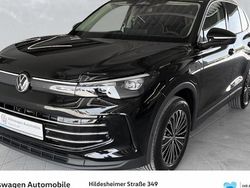Schwarz Neu 2025 VW Tiguan Elegance SUV | 58.880 € (Fairer Preis)