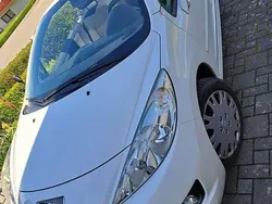 Weiß Gebraucht 2013 Peugeot 207 CC Active Cabrio | 3.900 € (Fairer Preis)