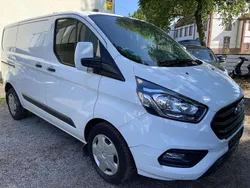 Weiß Gebraucht 2020 Ford Transit Custom Trend Van / Kleinbus | 6.200 €