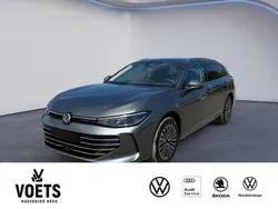 Grau Neu 2025 VW Passat Elegance Limousine | 54.995 € (Guter Preis)