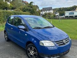 Blau Gebraucht 2009 VW Fox Kleinwagen | 3.800 €