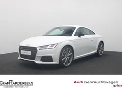 Gletscherweiss metallic Gebraucht 2018 Audi TT Design Coupé | 27.880 € (Etwas zu teuer)