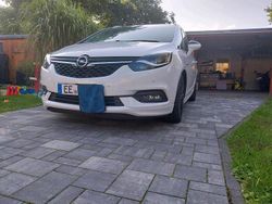Weiß Gebraucht 2017 Opel Zafira OPC Van / Kleinbus | 15.999 € (Teuer)