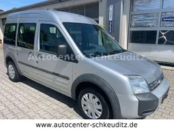 Silber Gebraucht 2007 Ford Tourneo Connect Van / Kleinbus | 7.991 €