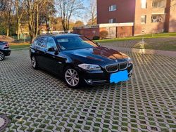 Schwarz Gebraucht 2013 BMW 520 Efficient Dynamics Kombi | 14.000 € (Etwas zu teuer)