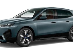 Blau Gebraucht 2024 BMW iX SUV | 58.119 € (Etwas zu teuer)