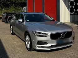 Silber Gebraucht 2017 Volvo V90 Kombi | 22.600 € (Fairer Preis)