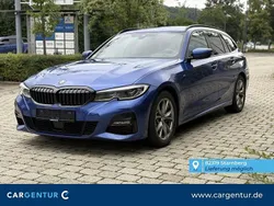 Portimao blau (metallic) Gebraucht 2020 BMW 330 M Sport Kombi | 31.440 € (Superpreis)