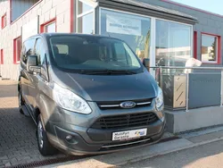 Grau Gebraucht 2017 Ford Transit Custom Kombi | 19.907 € (Teuer)