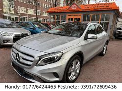 Silber Gebraucht 2016 Mercedes GLA220 SUV | 13.890 € (Guter Preis)