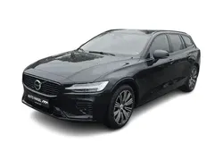 Onyx black / Gebraucht 2024 Volvo V60 Plus Kombi | 44.890 € (Fairer Preis)