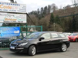 Perla nera metallic Gebraucht 2017 Peugeot 308 Active Kombi | 10.295 € (Etwas zu teuer)