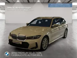 Weiß Gebraucht 2024 BMW 330 Comfort Edition Kombi | 47.999 € (Teuer)