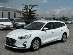 Weiß Gebraucht 2019 Ford Focus Cool & Connect Kombi | 10.900 € (Superpreis)