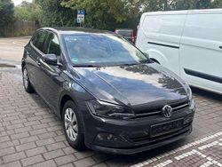 Grau Gebraucht 2019 VW Polo Comfortline Limousine | 11.690 € (Guter Preis)