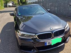 Grau Gebraucht 2019 BMW 530e M Sport Limousine | 23.999 € (Superpreis)