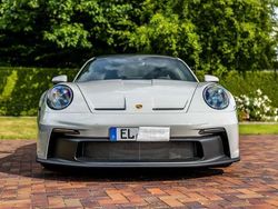 Grau Gebraucht 2022 Porsche 992 | 143.750 €