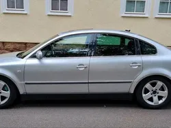 Silber Gebraucht 2002 VW Passat Limousine | 1.800 € (Guter Preis)