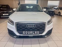 Weiß Gebraucht 2017 Audi Q2 Comfort SUV | 14.990 € (Guter Preis)