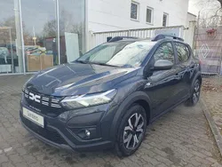 Grau Gebraucht 2023 Dacia Sandero Expression Kleinwagen | 19.200 € (Fairer Preis)