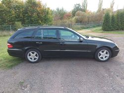 Schwarz Gebraucht 2004 Mercedes E320 Elegance Kombi | 3.000 € (Fairer Preis)