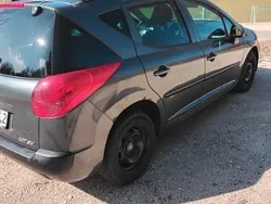 Grau Gebraucht 2009 Peugeot 207 Urban Move Kombi | 3.200 € (Etwas zu teuer)