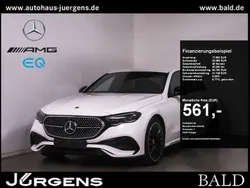 Weiss polarweiß Gebraucht 2024 Mercedes E300 AMG Limousine | 59.640 € (Fairer Preis)