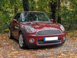 Rot Gebraucht 2008 Mini Cooper D Kleinwagen | 1.400 €