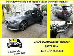 Grau Gebraucht 2022 Mercedes E220 Avantgarde Limousine | 31.990 € (Superpreis)