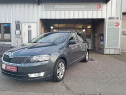 Quartz grey metallic Gebraucht 2015 Skoda Rapid Ambition Kombi | 7.350 € (Fairer Preis)