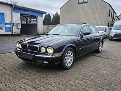 Schwarz Gebraucht 2003 Jaguar XJ6 Limousine | 9.900 € (Etwas zu teuer)