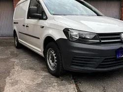 Weiß Gebraucht 2016 VW Caddy Van / Kleinbus | 11.950 € (Guter Preis)