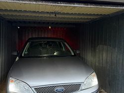 Andere farben Gebraucht 2003 Ford Mondeo Limousine | 1.850 € (Etwas zu teuer)