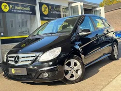 Schwarz Gebraucht 2011 Mercedes B160 Van / Kleinbus | 4.490 € (Fairer Preis)