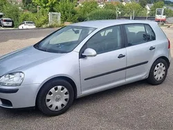 Silber Gebraucht 2005 VW Golf V Trendline Limousine | 2.999 € (Fairer Preis)