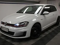 Weiß Gebraucht 2016 VW Golf VII GTI Limousine | 15.499 € (Guter Preis)