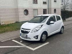Schneeweiss/summitwhite/arctic Gebraucht 2011 Chevrolet Spark LS Kleinwagen | 1.400 € (Guter Preis)