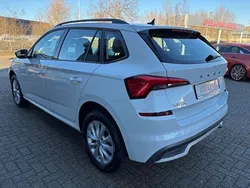 Weiß Gebraucht 2020 Skoda Kamiq Ambition SUV | 19.990 € (Fairer Preis)