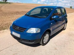 Blau Gebraucht 2007 VW Fox Kleinwagen | 1.800 € (Fairer Preis)