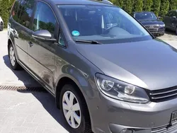 Grau Gebraucht 2013 VW Touran Life Van / Kleinbus | 8.900 € (Superpreis)