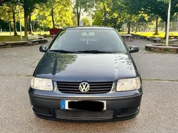 Grau Gebraucht 2001 VW Polo Kleinwagen | 1.500 € (Fairer Preis)