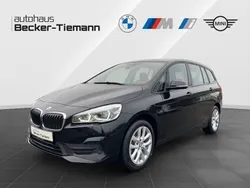 Saphirschwarz Gebraucht 2021 BMW 218 Gran Tourer Sport Line Van / Kleinbus | 17.296 € (Guter Preis)