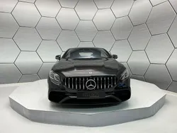 Schwarz Gebraucht 2018 Mercedes S63 AMG AMG Coupé | 143.990 €