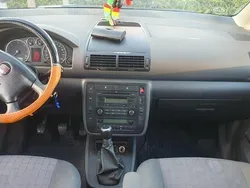 Schwarz Gebraucht 2007 Seat Alhambra Vigo Van / Kleinbus | 2.650 € (Fairer Preis)