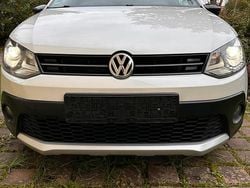 Weiß Gebraucht 2013 VW Polo Cross Kleinwagen | 6.790 € (Fairer Preis)