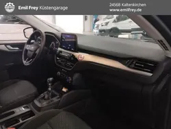 Agate black metallic Gebraucht 2024 Ford Kuga Cool & Connect SUV | 22.990 € (Superpreis)