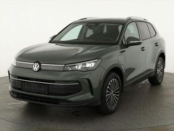 Grün Neu 2025 VW Tiguan SUV | 47.874 € (Guter Preis)